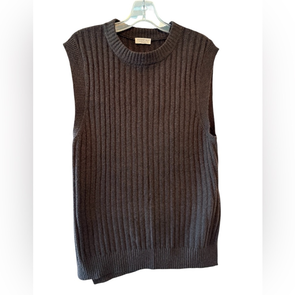 Essentials Tchibo Women’s Crewneck Sweater Vest size L/36-38 brown ribbed cotton
